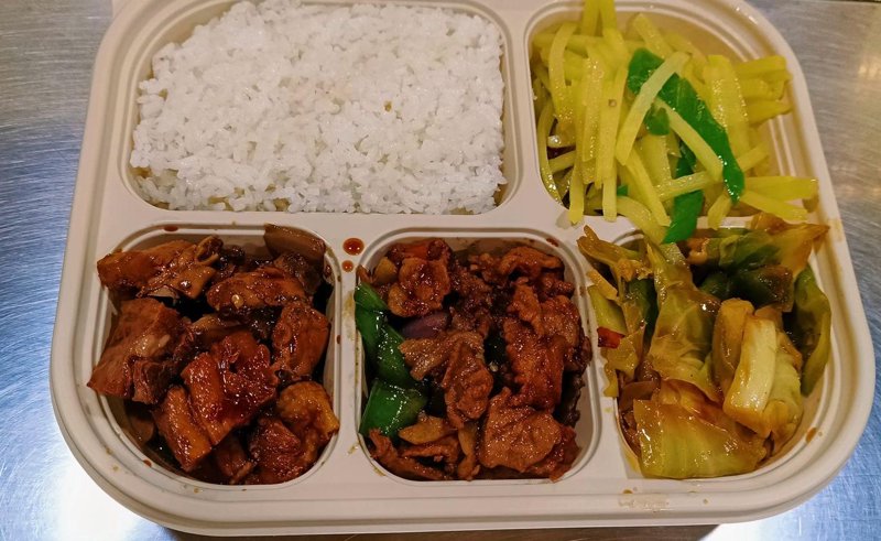 食堂承包：提升企业员工满意度的关键所在